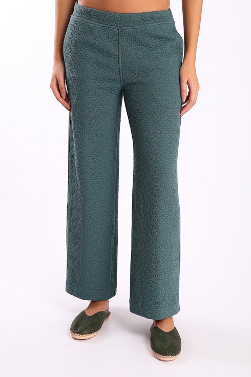 Straight leg pants with elastic on the back